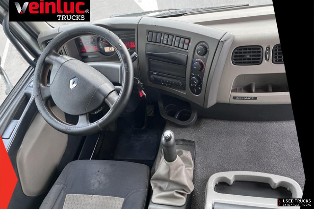 Renault Trucks Premium Distribution 340