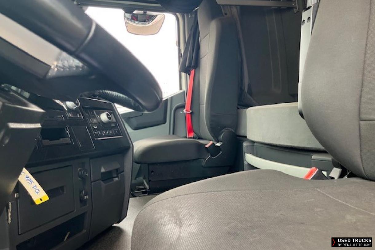 Renault Trucks T 480