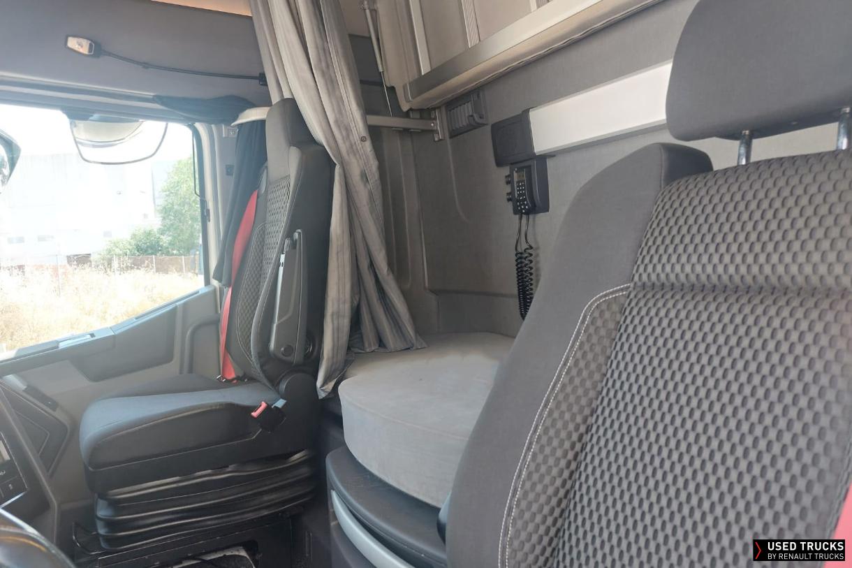 Renault Trucks T High 520