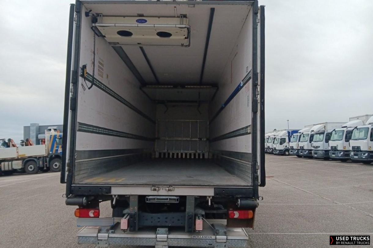 Renault Trucks D Wide 320