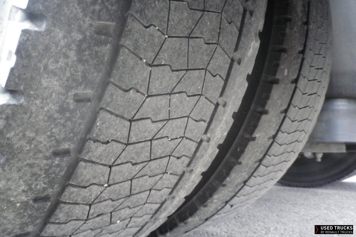 Renault Trucks T High 520