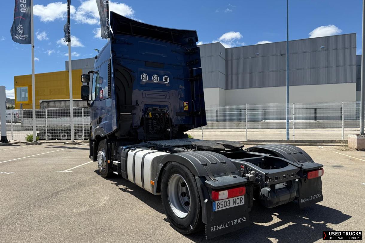 Renault Trucks T 440