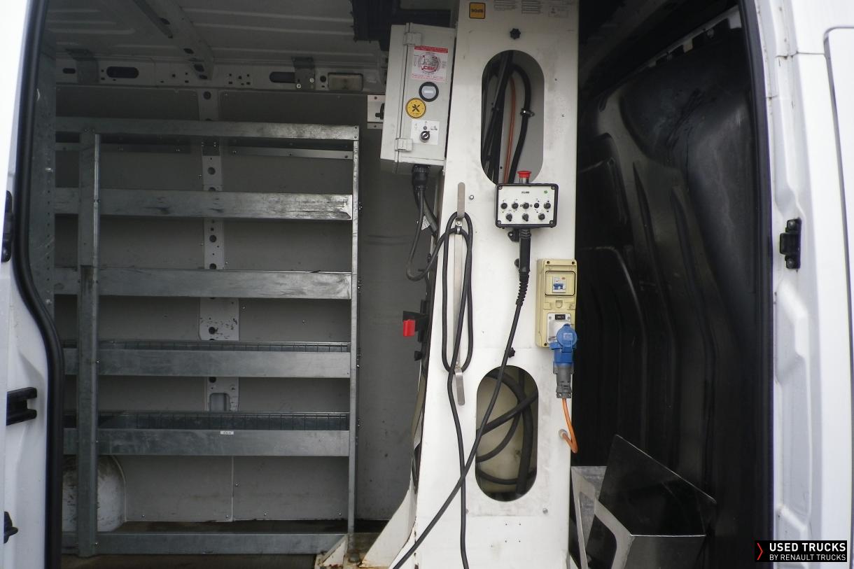 Renault Trucks Master 130
