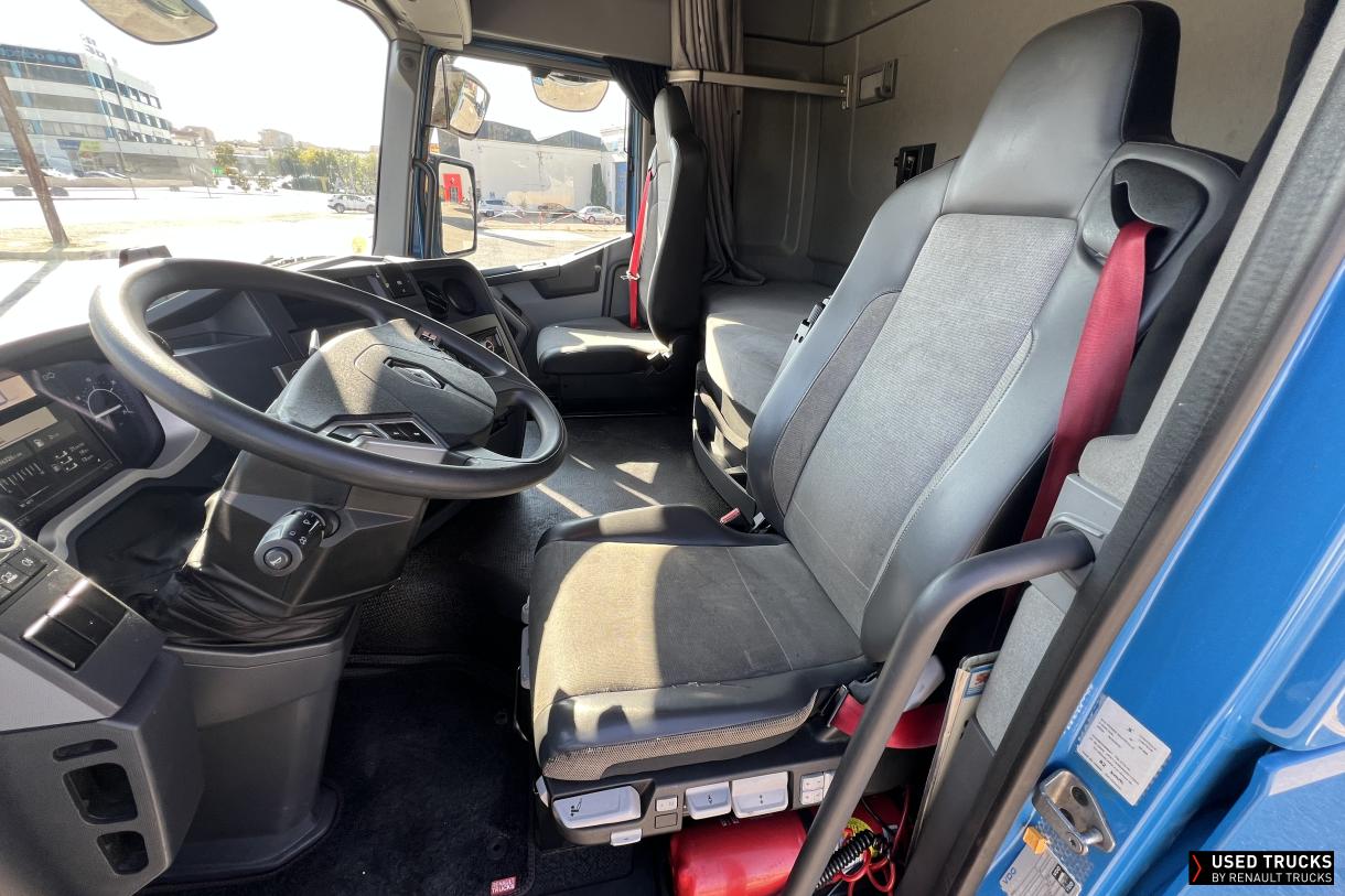 Renault Trucks T 440