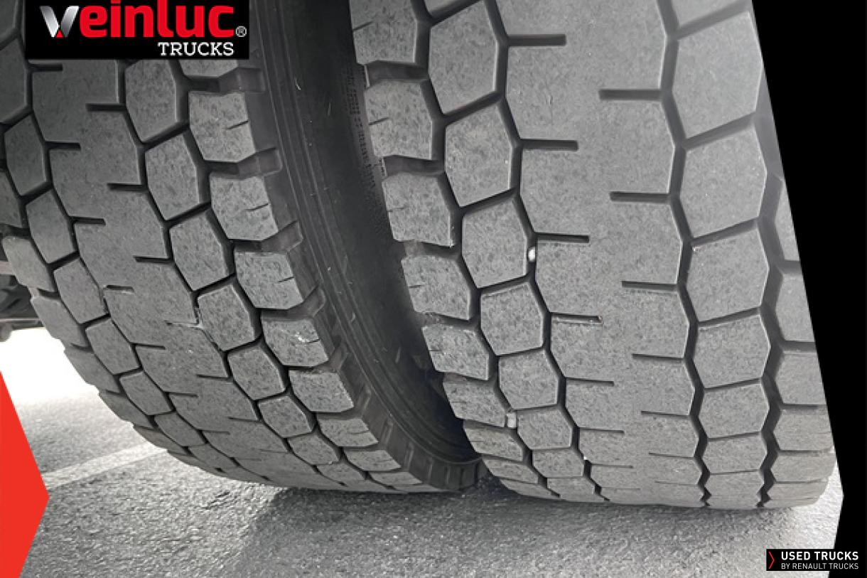 Renault Trucks Premium Route 460