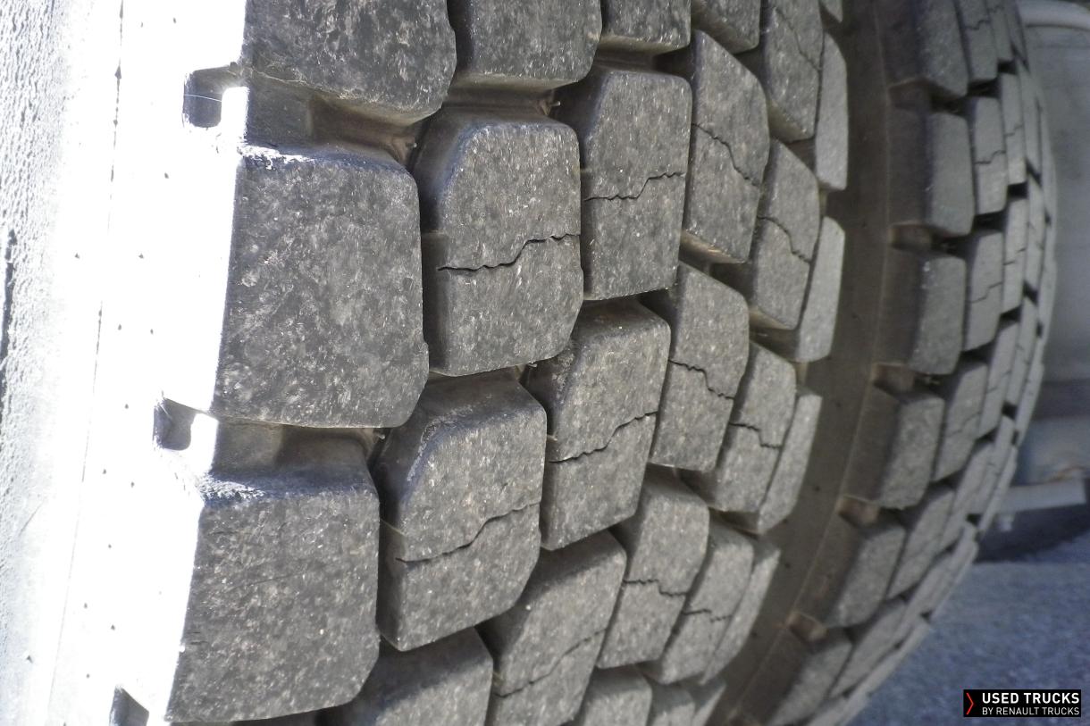 Renault Trucks D Wide 280