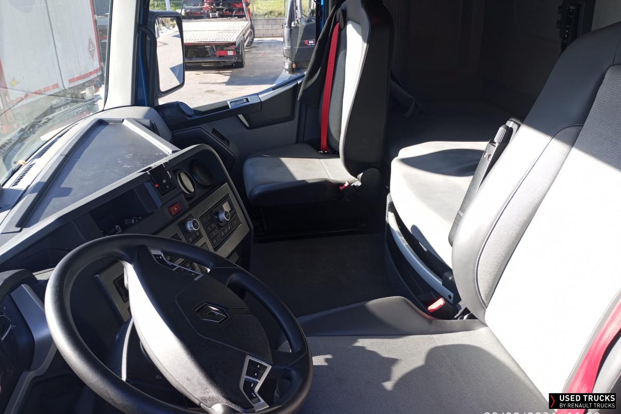 Renault Trucks T 440