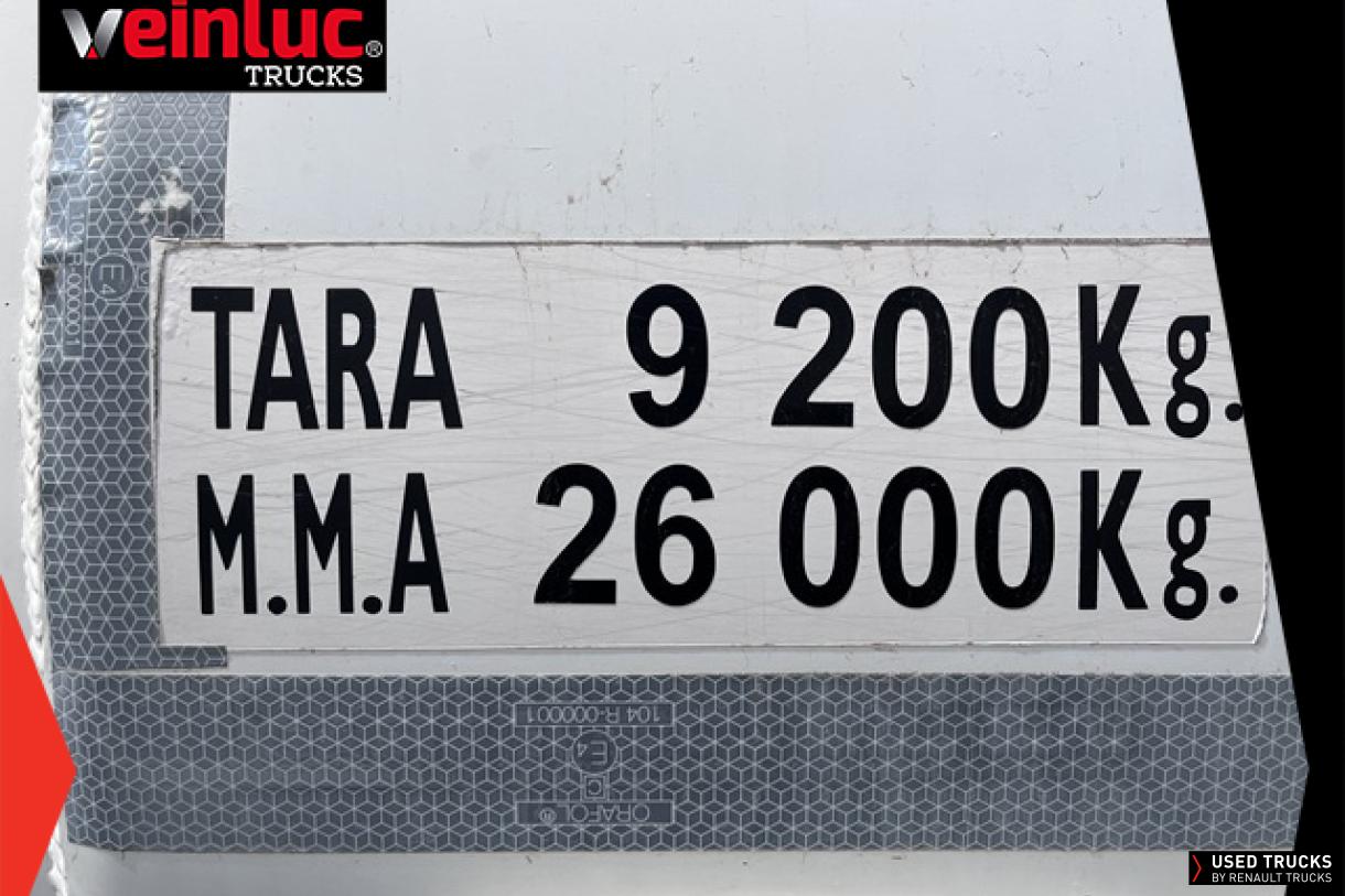 Renault Trucks Premium 320