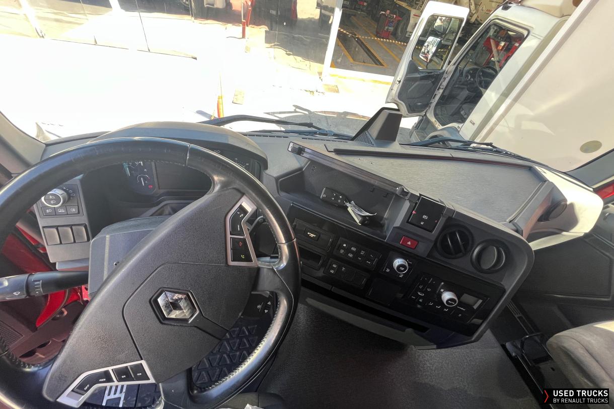 Renault Trucks T 520