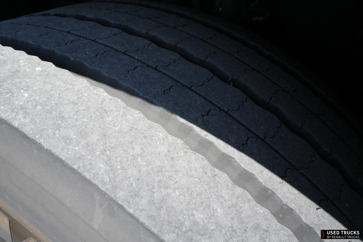 Renault Trucks T High 520