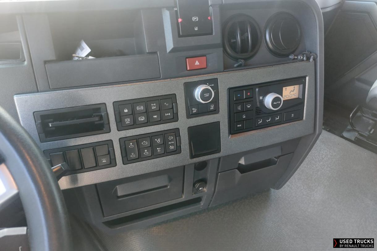 Renault Trucks T 440