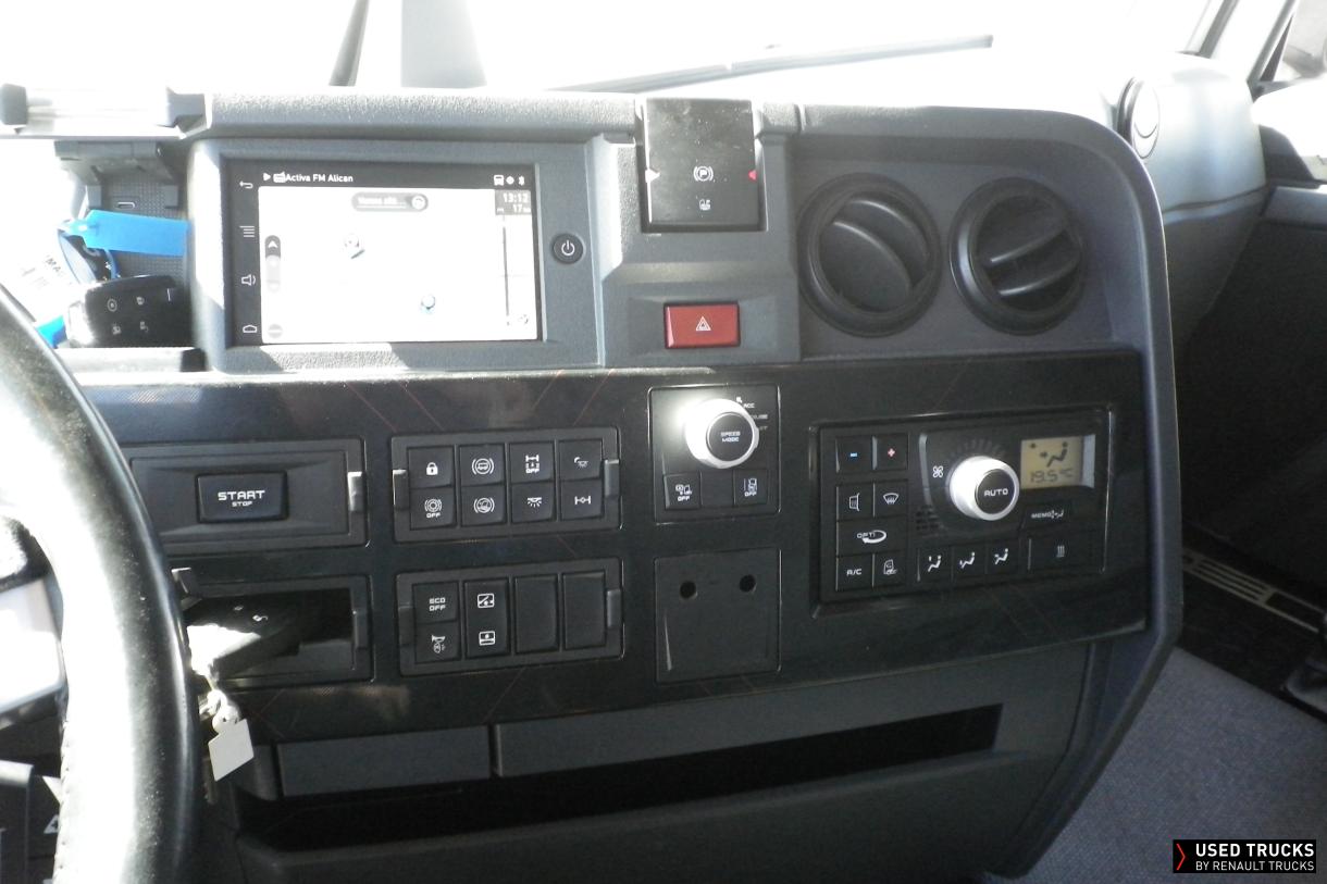 Renault Trucks T 520