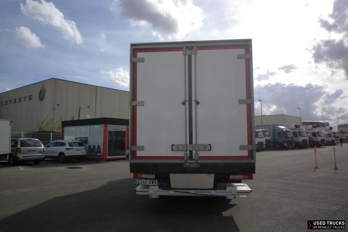 Renault Trucks T 380
