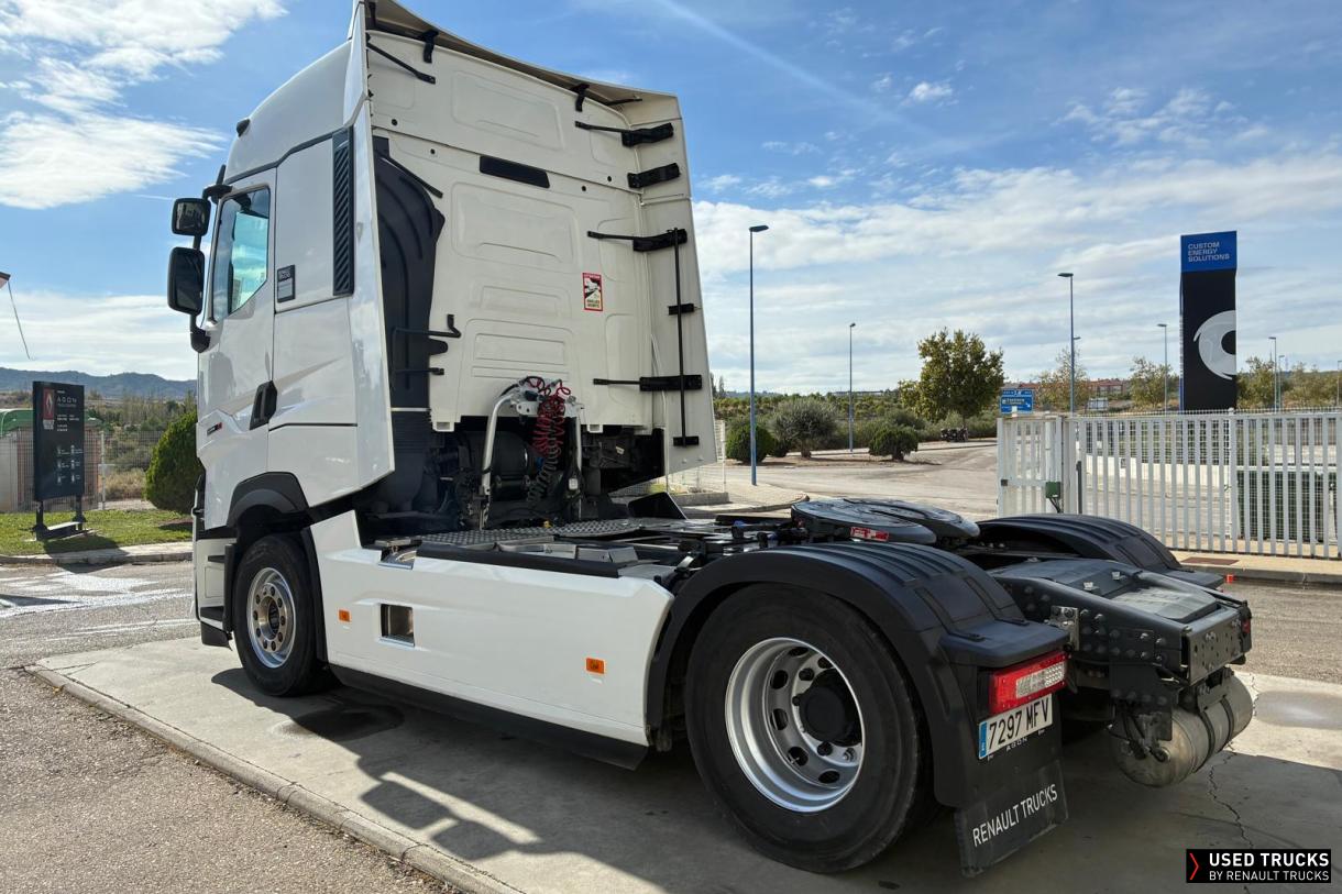 Renault Trucks T High 