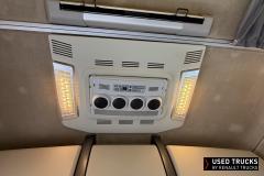 Renault Trucks T High
                                          520