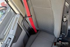 Renault Trucks T High
                                          520