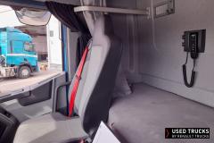 Renault Trucks T
                                          440