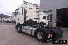 Renault Trucks T High
                                          520
